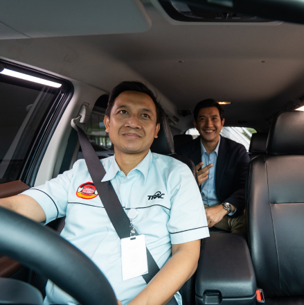 Perjalanan Dinas Lebih Sat-Set dengan Pick Up Now TRACtoGo