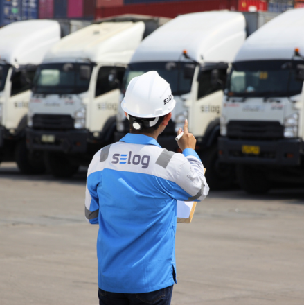 Pick the Perfect Truck for Your Delivery
