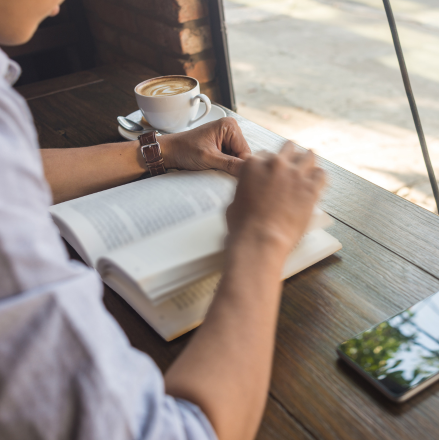5 Career-Building Habits of Successful People