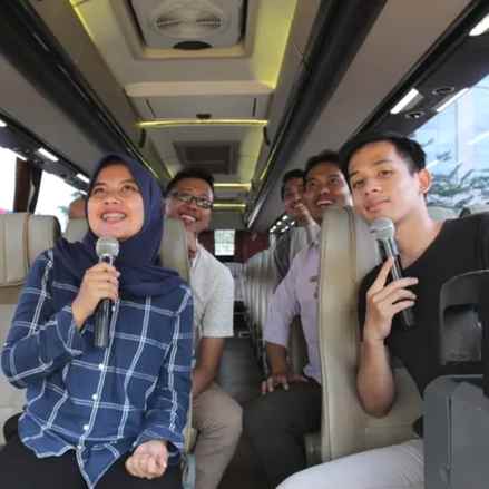 Nikmati Liburan Sekolah dengan Pariwisata Bersama Keluarga Besar Menggunakan Bus