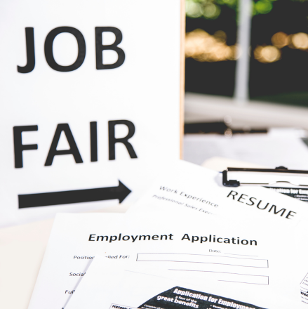 How Can You Stand Out at A Job Fair?