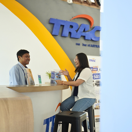 Traveling in Indonesia TRAC Car Rental Discount Rp 100,000