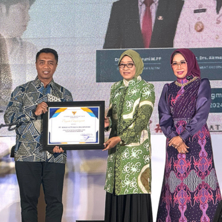 TRAC Wins Award for Compliant Vehicle Tax Payments